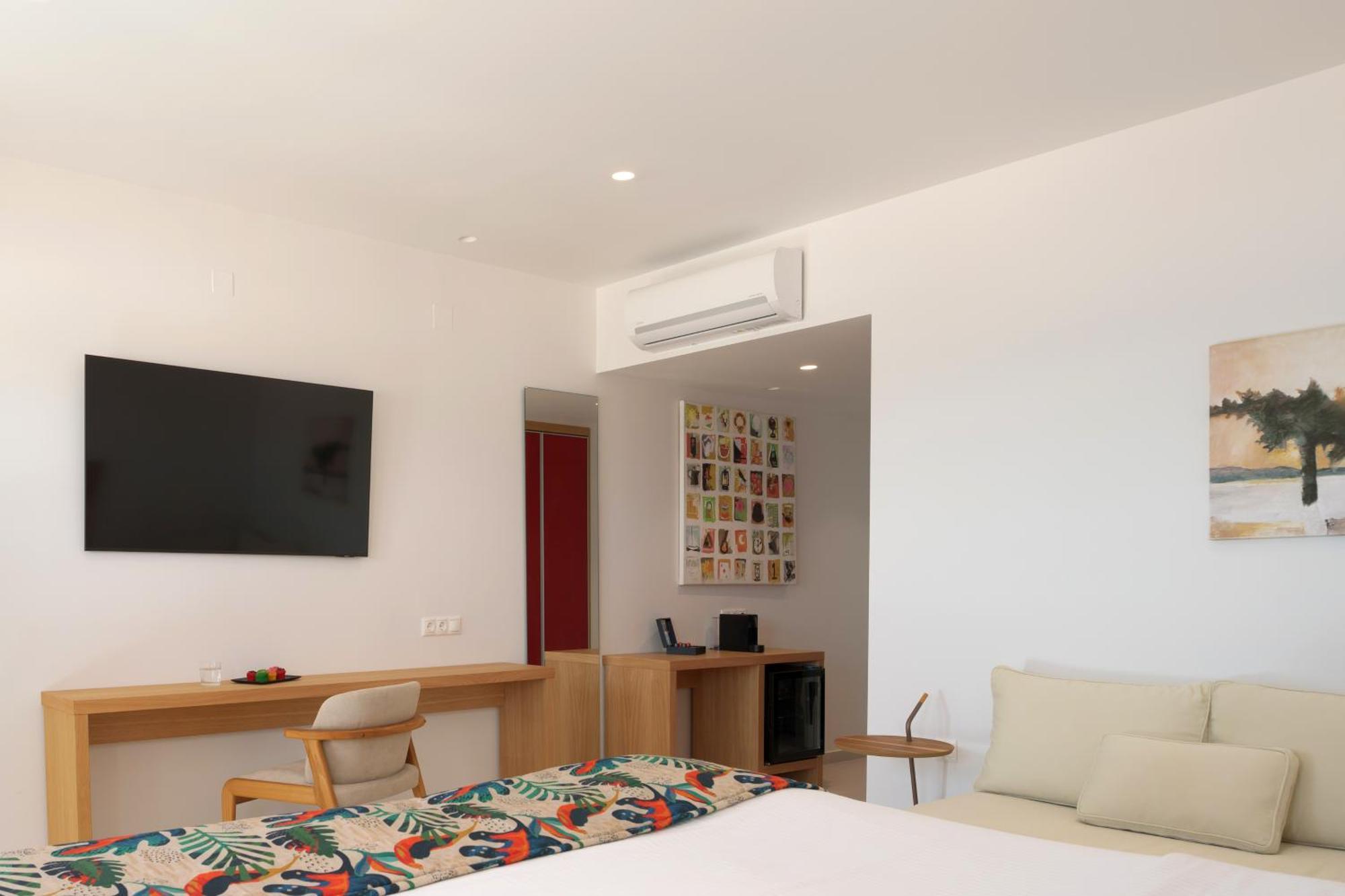 High Beach Resort Malia  Bagian luar foto