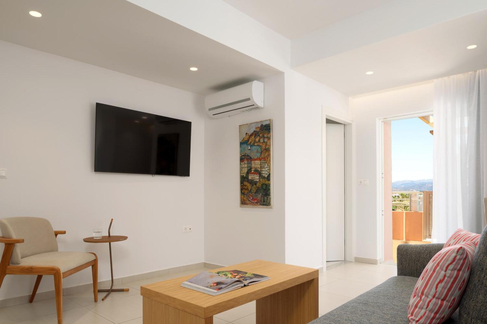 High Beach Resort Malia  Bagian luar foto