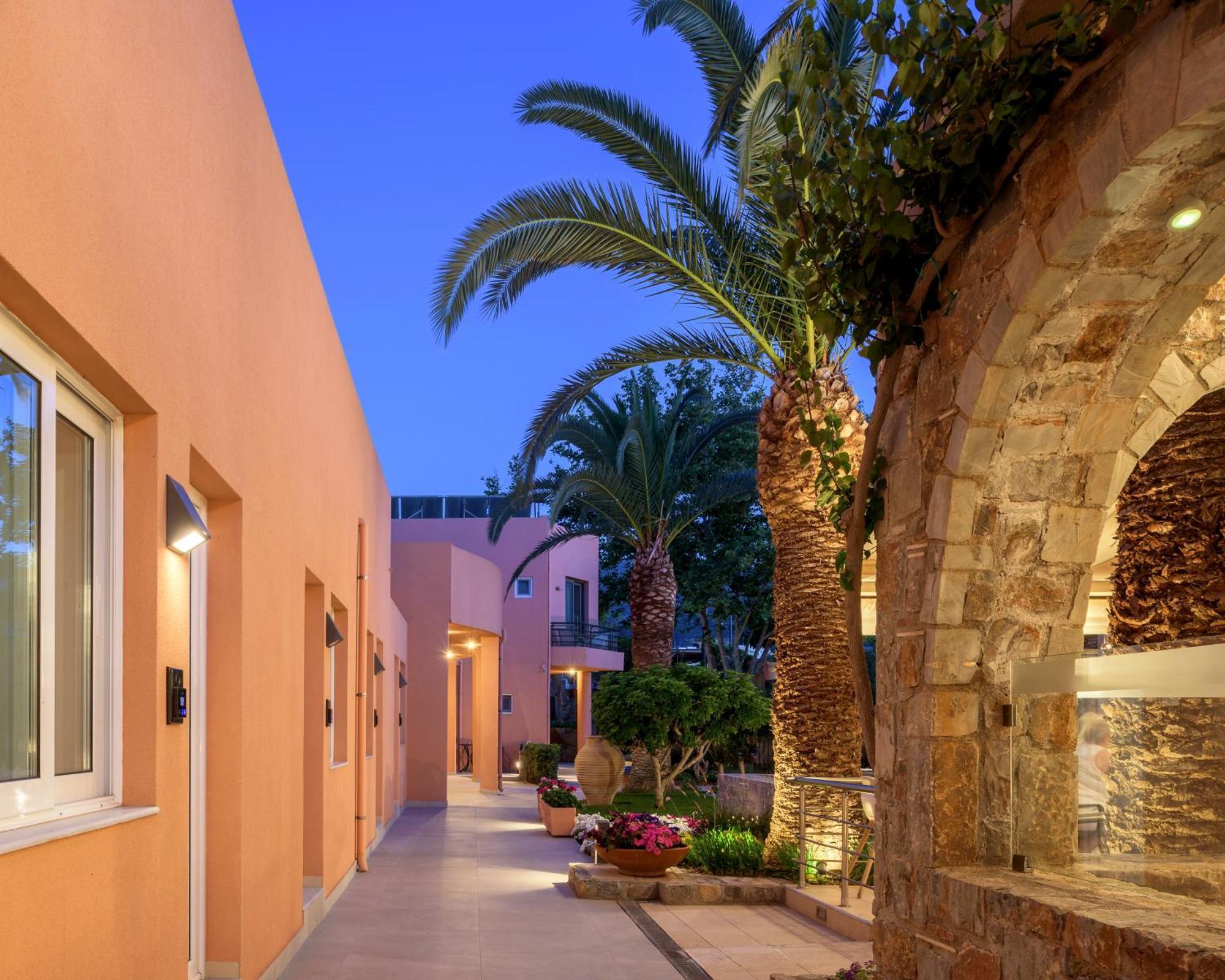High Beach Resort Malia  Bagian luar foto